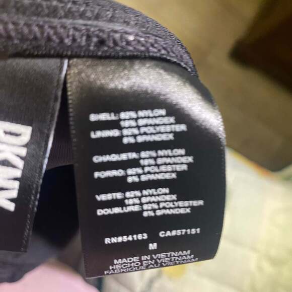 DKNY Solid Bandeau Bow-Front Tankini Top MSRP $88 Size M NWT - Picture 4 of 4